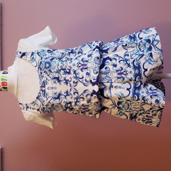 NWT Floral Blue/White UK2LA Romper XS - Picture 1 of 5